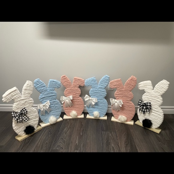 Easter bunny decor - Picture 1 of 1